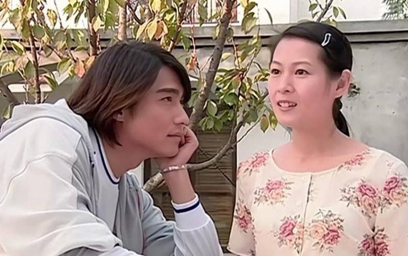 刘若英|《粉红女郎》播出18年,女主演有一半颜值崩了,男主演都还能打