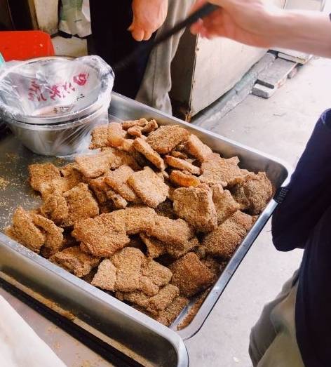 米粉肉|藏在合肥菜市场20年的老店，1天要卖300斤五花肉，是小时候的味道