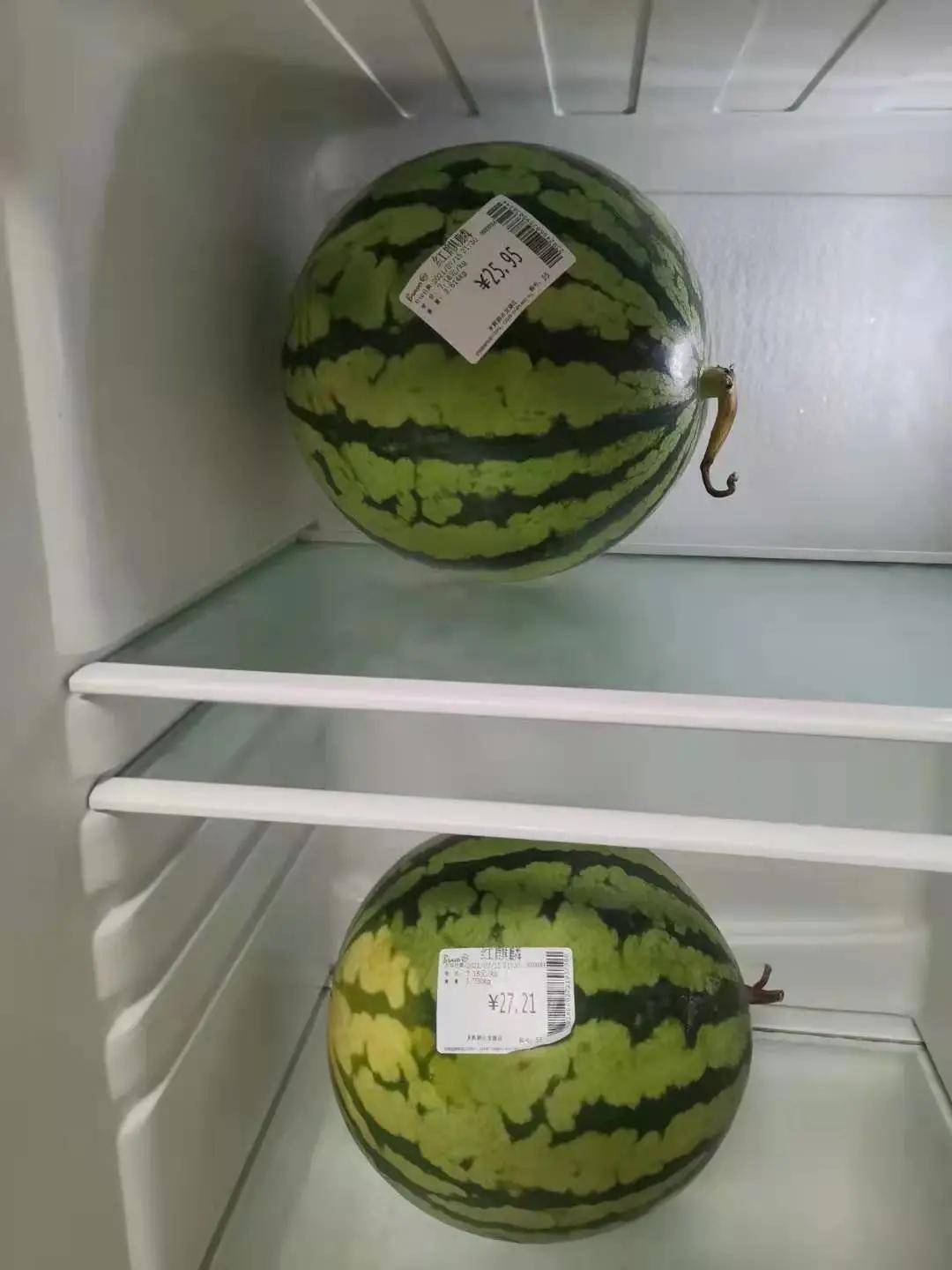 西瓜怎么挑（西瓜怎么挑才知道是甜的）