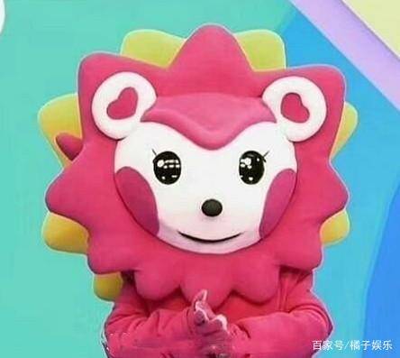 发型|童年卡通顶流集体换头？芭比娃娃越来越素人，小咕咚整成僵硬网红