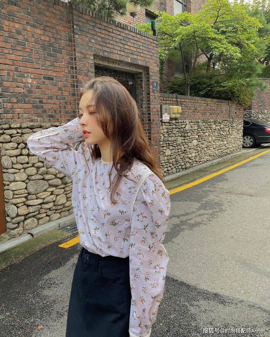 短裙|没有小裙子的夏天是不完整的，清新减龄显腿细，秒变撩人腿精女孩