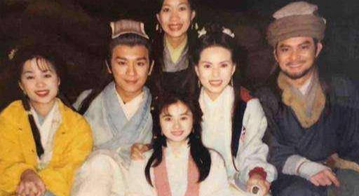 贾静雯|七年前，这出戏真的是美女如云，贾静雯张馨予高圆圆，都是配角