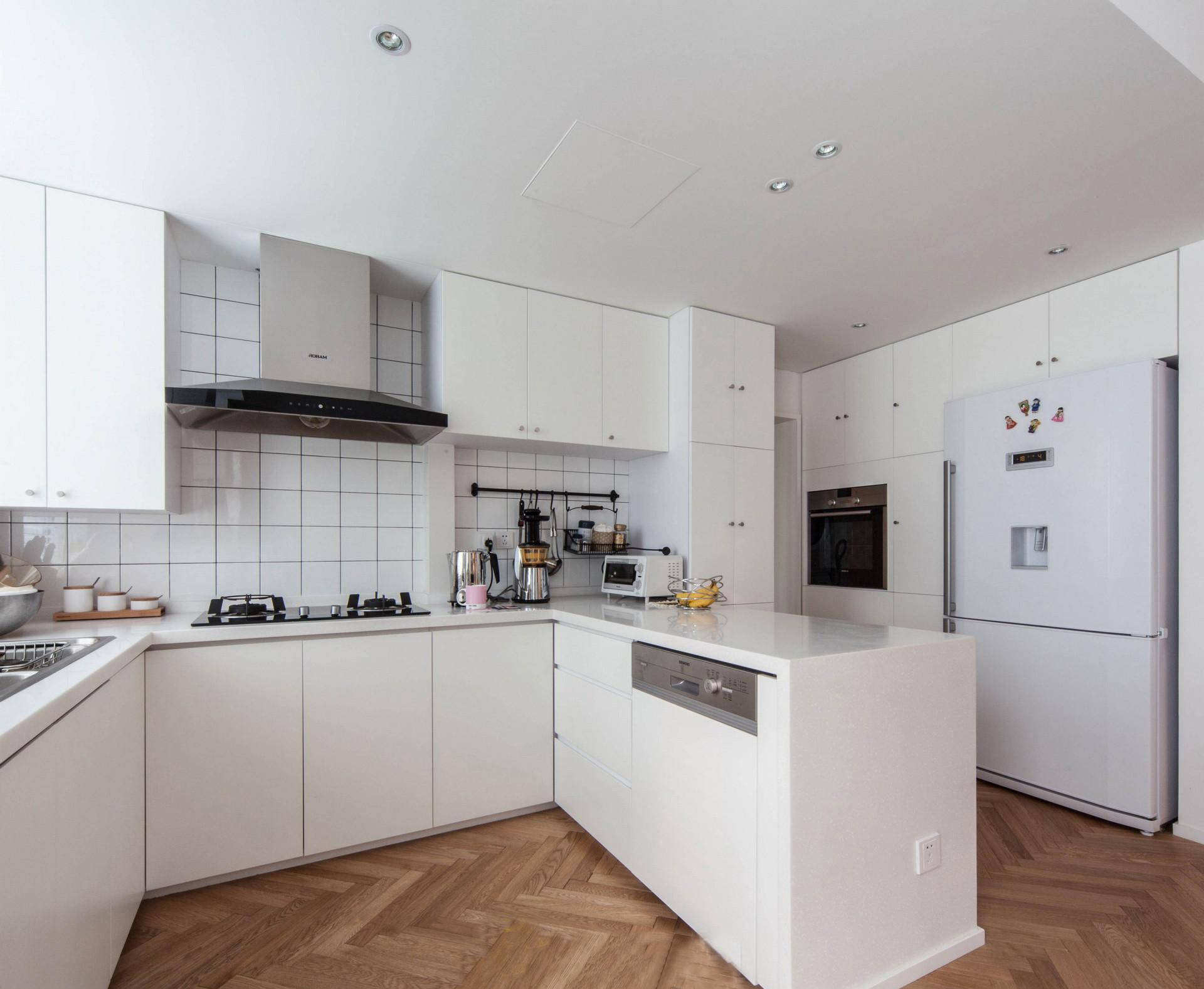 怎么才能做一个小厨房 e634daeddc7941ff91112e1cd80e9a6e.jpeg