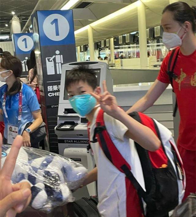 因为|同样都是在奥运会上获得的荣誉，可为什么全红婵的轰动却这么大？