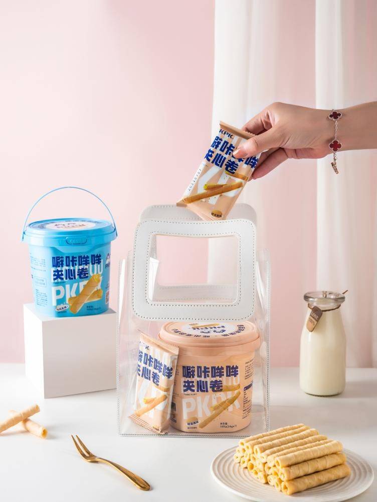 大腦|噼咔哞哞夾心卷獨家“機能芯”零食：刷劇開黑、加班熬夜也能硬核PK！