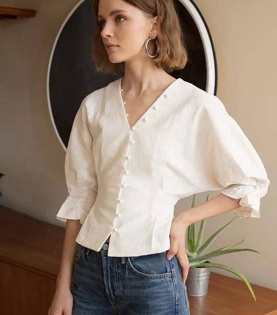 脖子|想要穿衣显瘦？选对衣服领口很重要