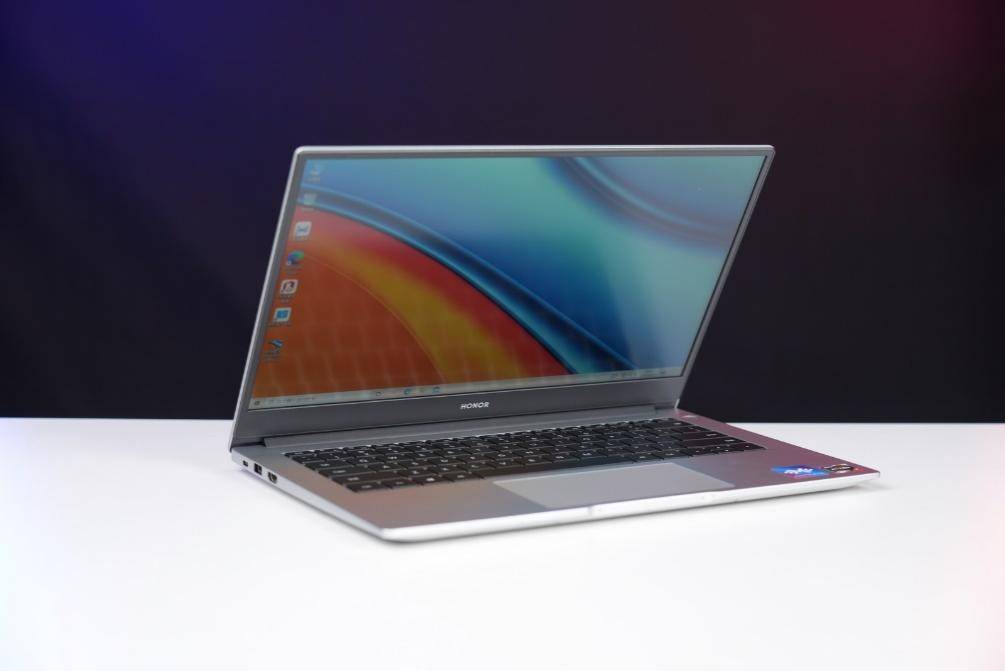 原创轻盈生产力荣耀magicbook14锐龙版2021款体验评测