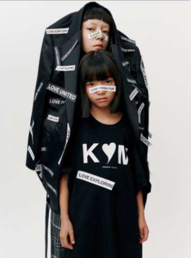 小孩|MO&Co. X KIMHēKIM设计师联名系列亲子款