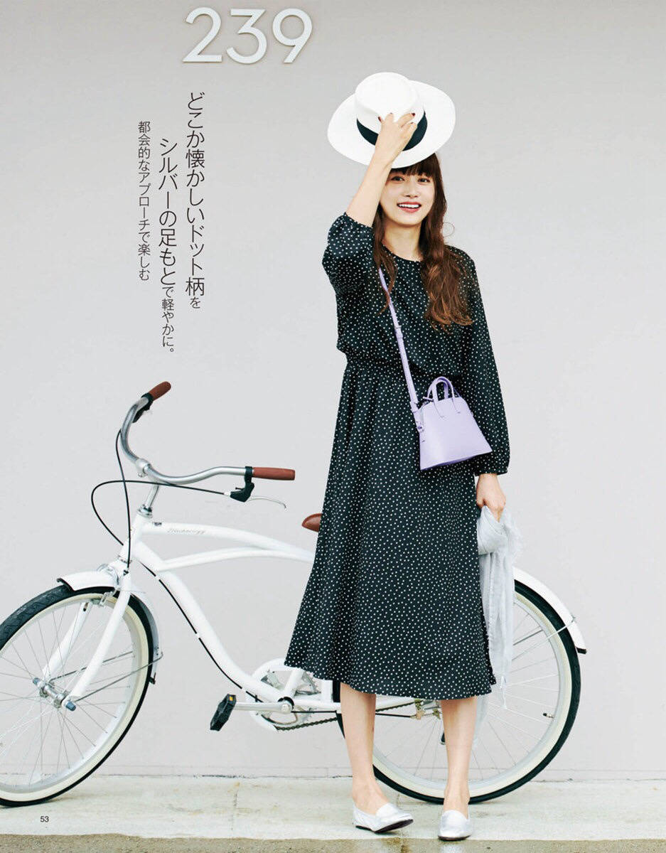 高跟鞋|女生想要气质、有韵味，试一试日系穿搭，你一定会爱上!