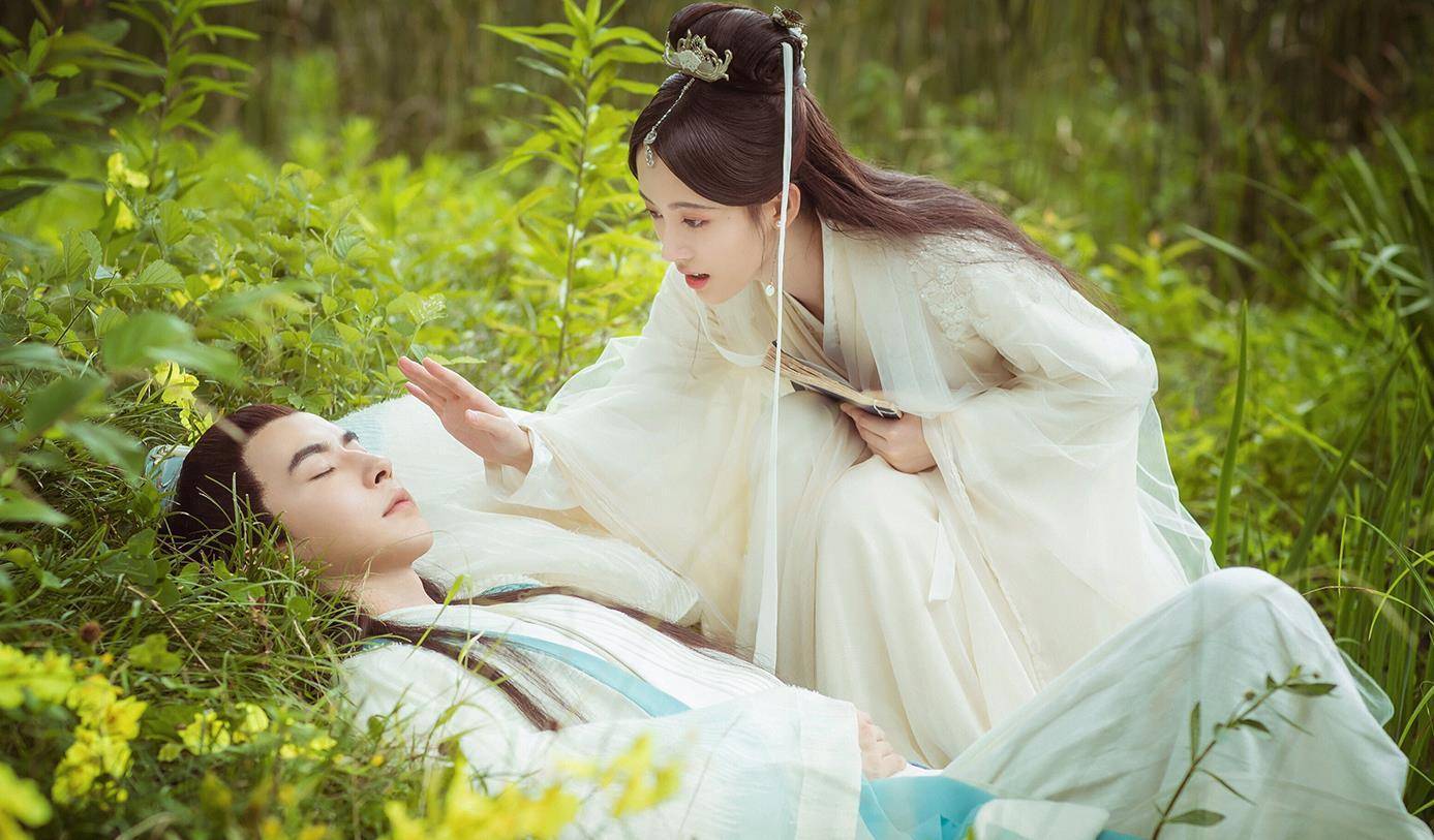 原创男子重病问妻子,以后会不会改嫁,妻子说完男子就一命呜呼