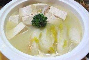 炖豆腐怎么炖才豆腐嫩软 c729dd4ccfd0472db9a5b1602de8813d.jpeg