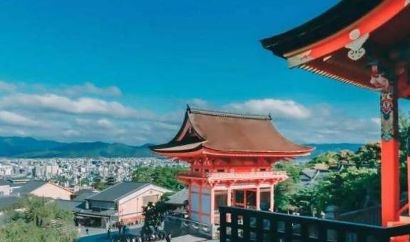 日本一座仿唐长安城建造的城市，至今还保留着千年前的原始风貌