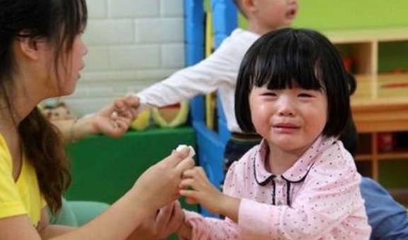 幼儿园|宝宝入园4大准备，一个都不能少，少做一个宝宝多哭2周