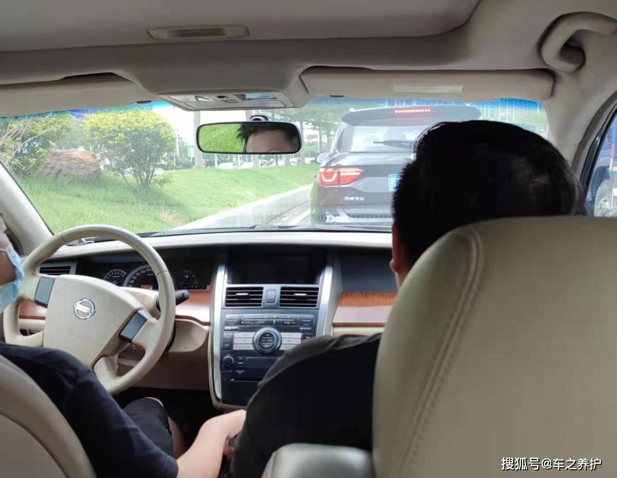 老司机不买车如何试驾 2b6ef801f7d743f09078f3efbce2411f.jpeg