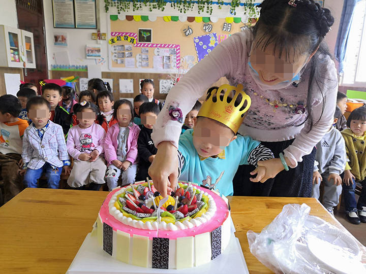 家长|在幼儿园给孩子过生日，是“新颖”的尝试，还是攀比心在“作怪”