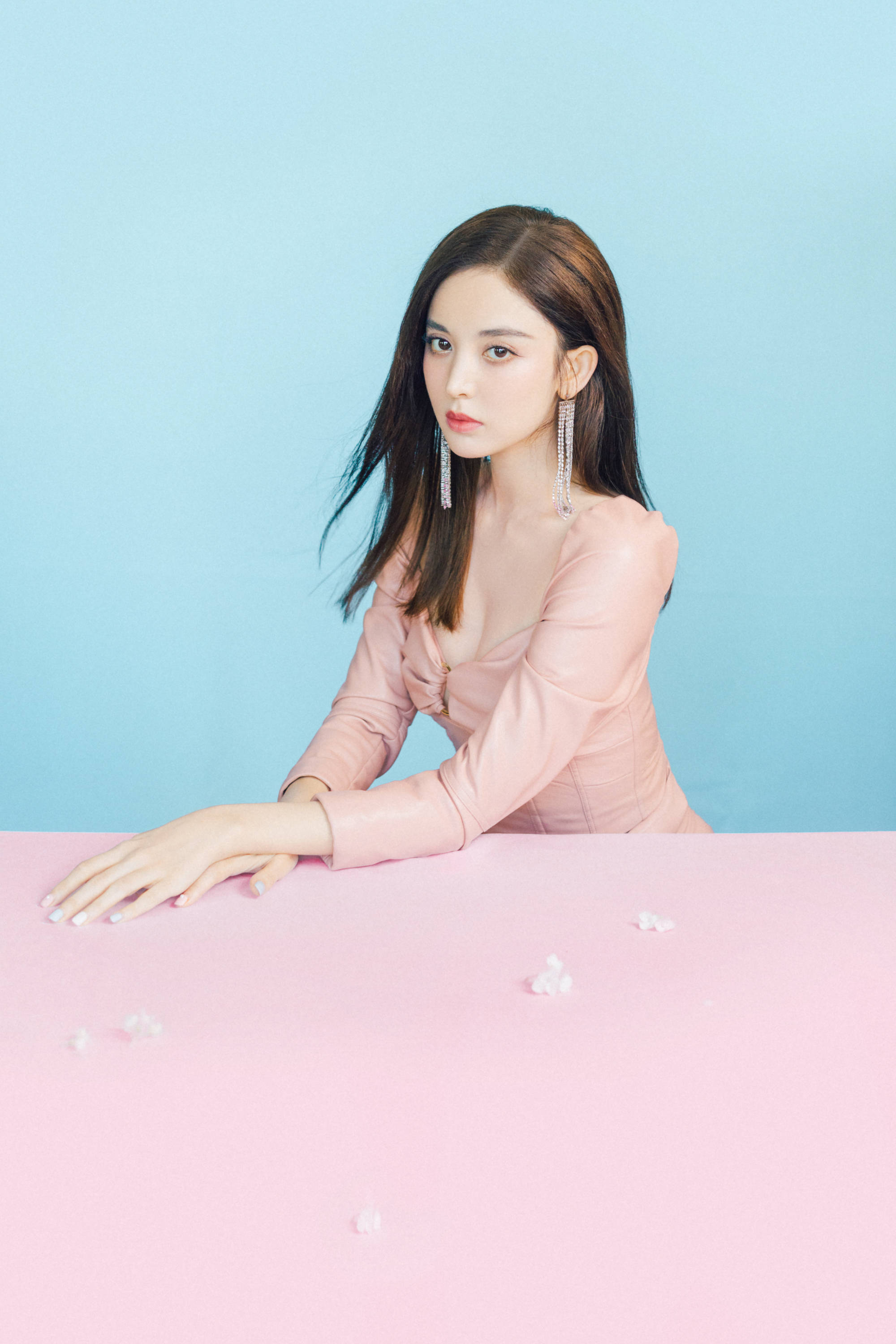 惊艳的女子图片 fcc45524dcb94567a15137664434b0a6.jpeg