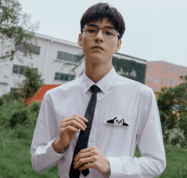 原班人马|《青环3》招商会引热议，3大嘉宾精准踩雷2位，龚俊“瑟瑟发抖”