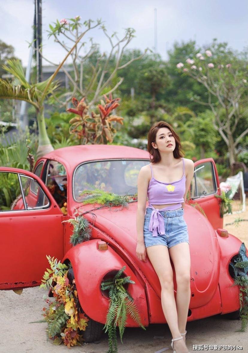 时尚|分享3个“自然搭配”法则，看起来普通，穿上身高级又不失时尚感