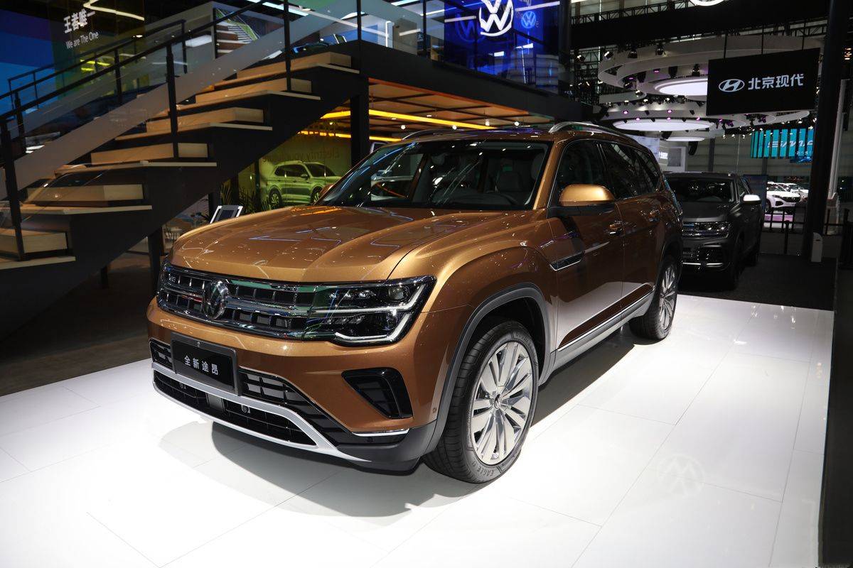 上汽大众又一次宣布全新途昂新增 530 v6动力车型正式上市,那如此一来