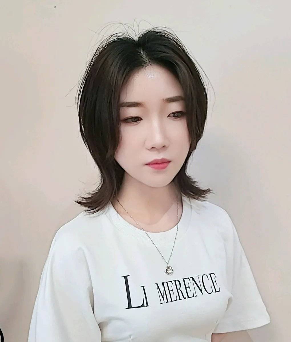 发型|羊毛卷已过时，22款当下流行发型送给大家，直接剪就对了