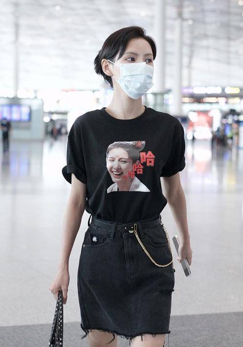 黑色|张予曦也太美了吧,明明是日常的服装,却让她的大长腿衬成了礼服