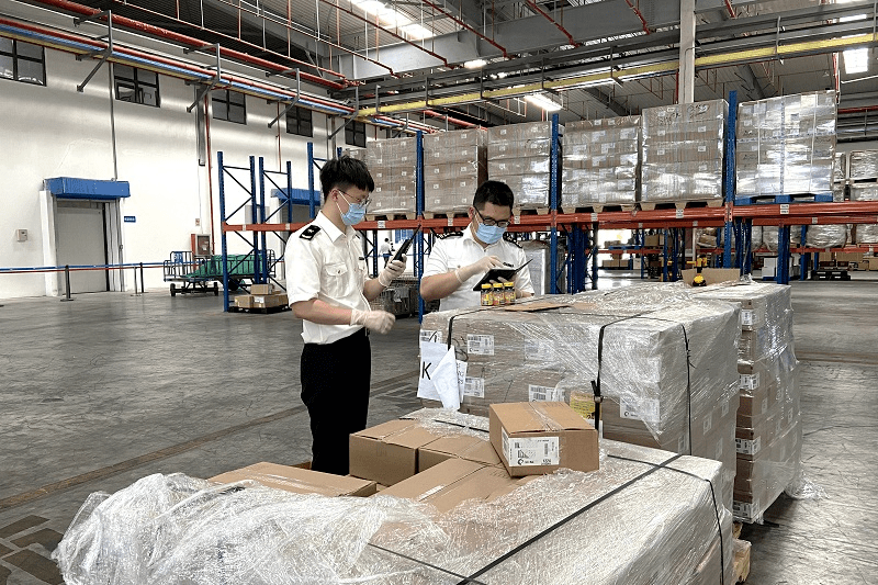 港口拥堵货轮改道有进口商称延期一个月交货乃常事〡wbo独家