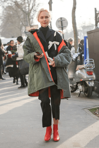 牛油果|拯救黄黑皮妹子的救星！绿色系单品白成一道光，选对款式更好驾驭