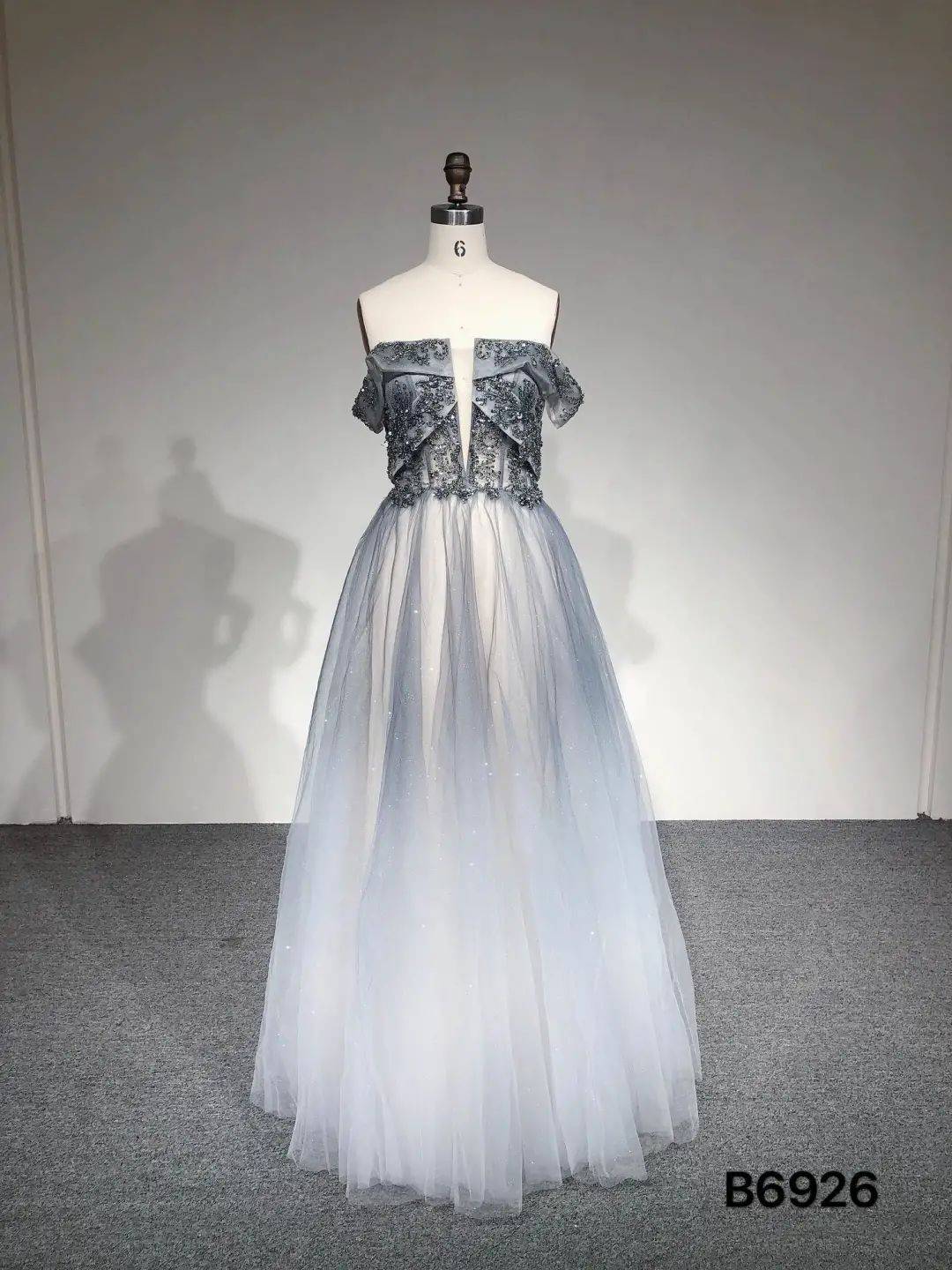 设计|小E优品推荐 | “国色”婚纱礼服，中外设计力量