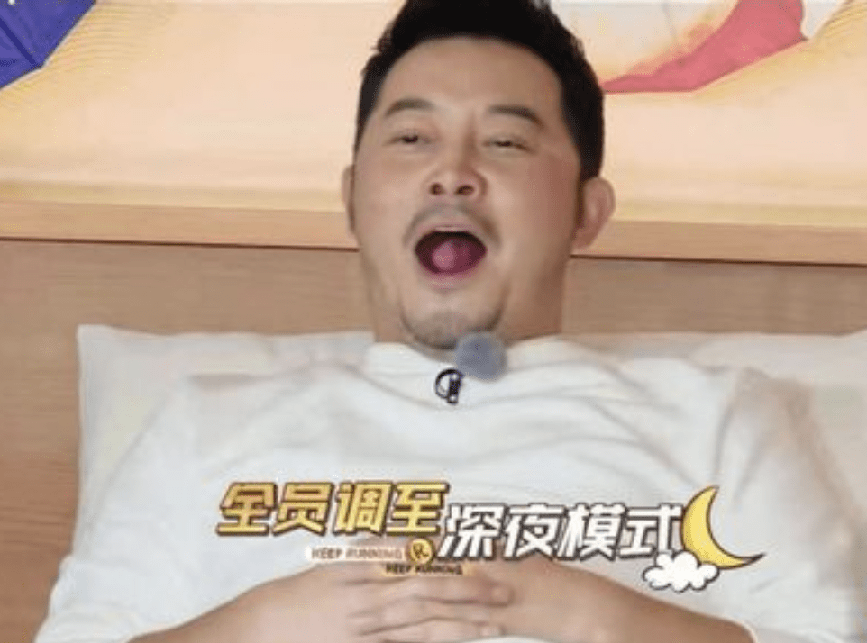 胡可|老婆名气比他大，43岁“长相老土”的他为何如此受综艺节目欢迎？？