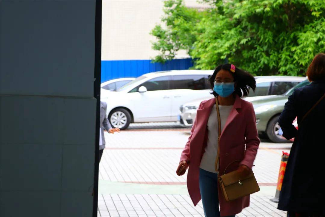 手术|【致敬中国医师】那当医生辛苦吗？