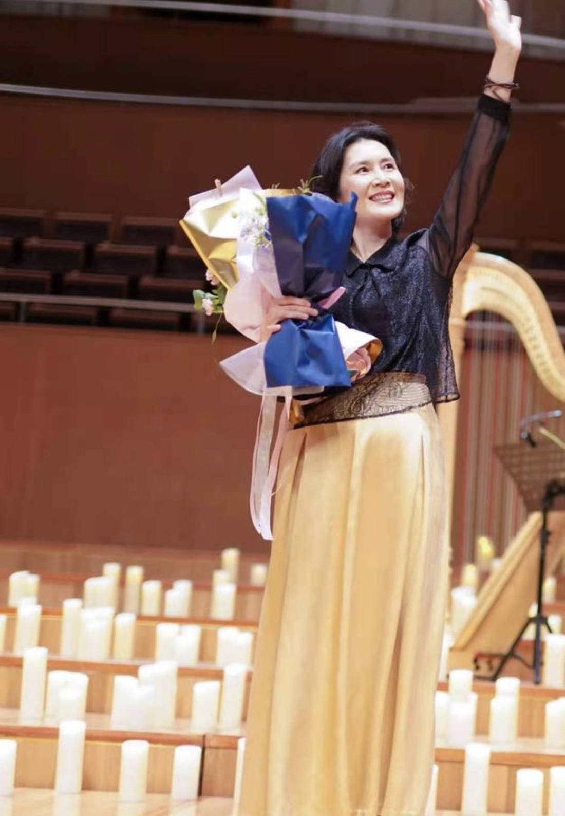 面料|63岁肖雄有老艺术家气质，穿搭低调不刻意扮嫩，反而更优雅耐看