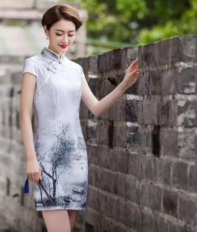 众生|迷倒众生的改良旗袍，你可以有一件！让经典服饰不断的传承下去！