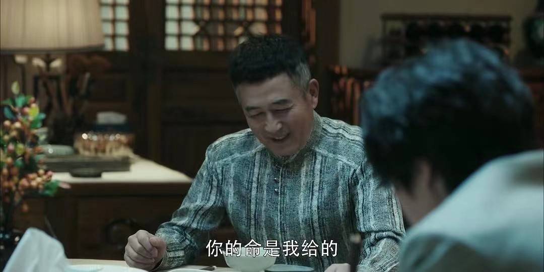 原创超出认知底线！《扫黑风暴》徐英子原型：烟头烫肉身、被迫咬桌子