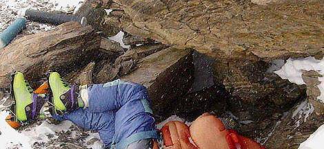 珠穆朗玛峰上最出名的遗体，沉睡此地20多年，至今没被掩埋