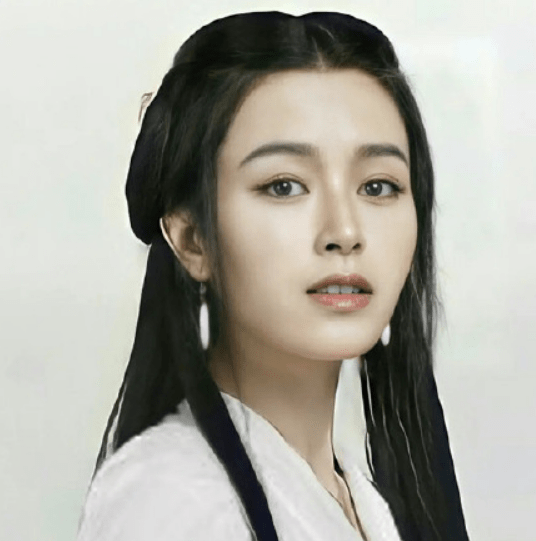 李维嘉|新《天龙八部》老牌演员云集，配角钟万仇瓜子脸鹰钩鼻撞脸李维嘉