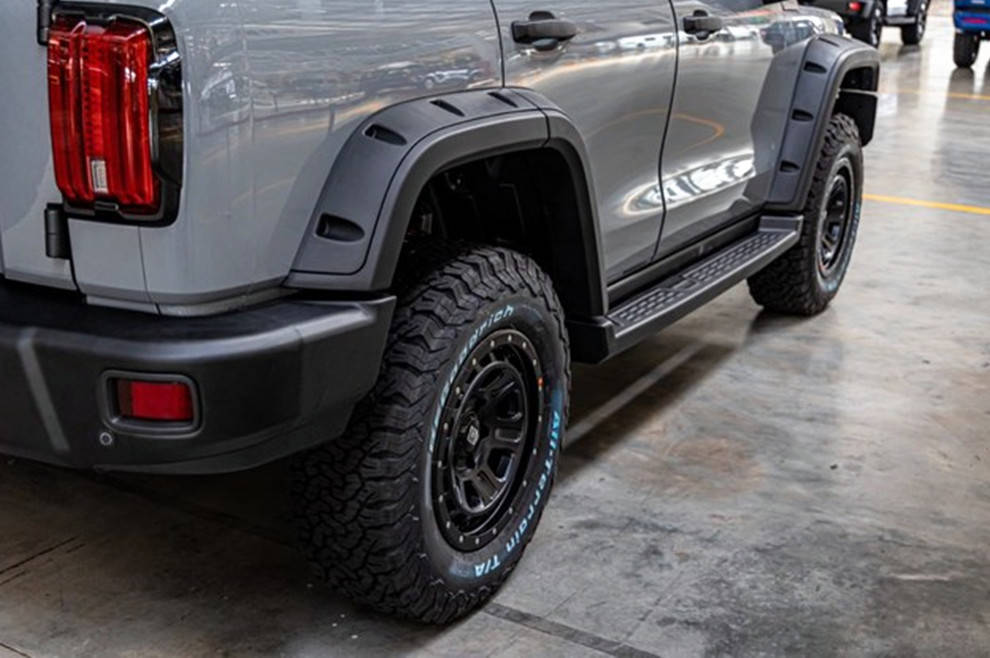 坦克300游侠版正式上市底盘更高配全新竞技杠售2488万