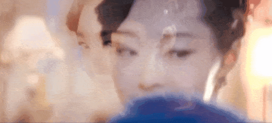 张艺谋|一穿旗袍全现行，hold得住就是风情万种，否则就如同像在过家家！