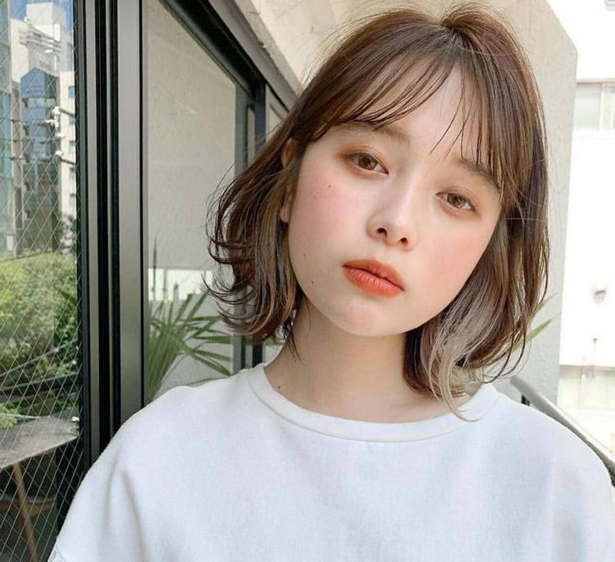 夏天|皮肤偏黑黄的女生，夏天穿什么颜色的“T恤”好看？试试这3种颜色