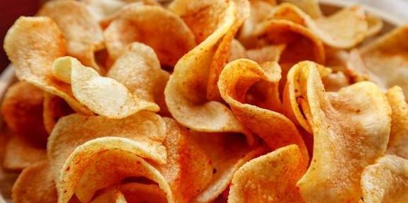 怎么晒干土豆片来炸 63f238992e8b4f69b7770c52e3a9e3e6.jpeg