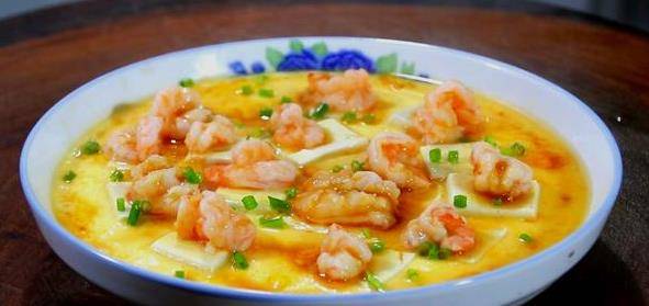 什么|简单豆腐加鸡蛋做出营养早餐,上锅蒸一蒸即可,开春营养早餐菜谱