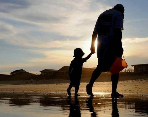 长宁|民办学校招生依旧如火如荼，公办学校的延时服务真的能挽救局面么