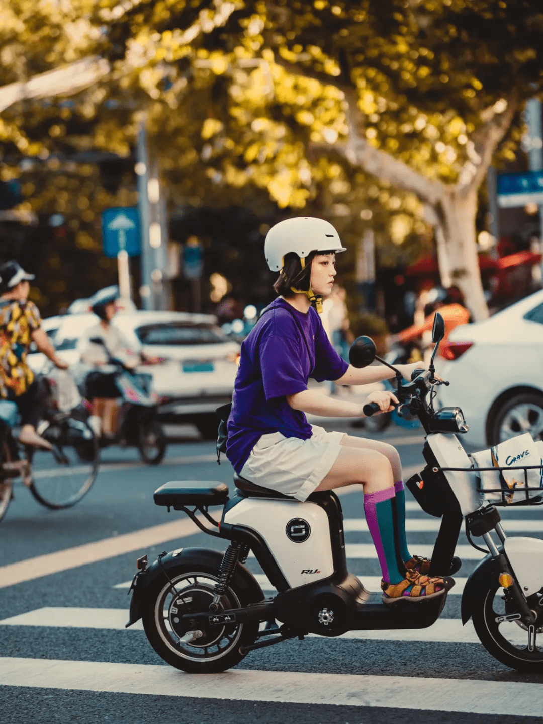 五原|夏末的清凉装扮，街头姑娘们的穿法也太多了吧