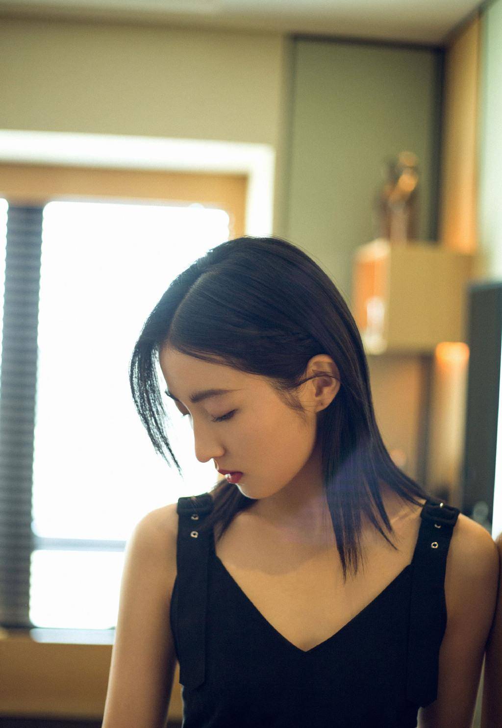 18岁女生怎么提升自己 66eb1bc056304b36889b51d804e49845.jpeg