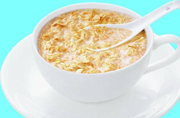 蔬菜|小女孩被查出肠癌！医生忠告：这些早餐真不能再给孩子吃了