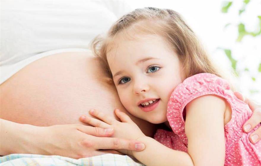 胎教|如何让大宝接受二宝的存在？父母这样说，或能轻松消除大宝的焦虑