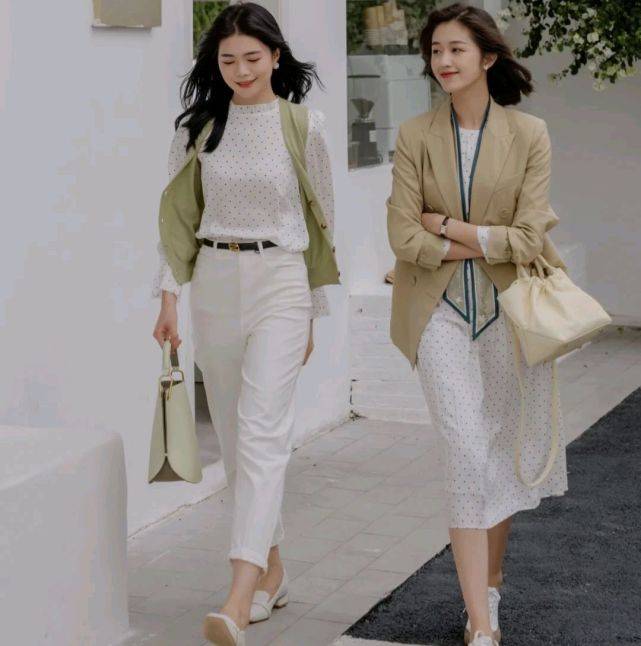 服装|西装穿搭虽然很简约,但风格要自己掌控,穿出更多可能