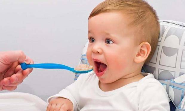 蔬菜|小女孩被查出肠癌！医生忠告：这些早餐真不能再给孩子吃了