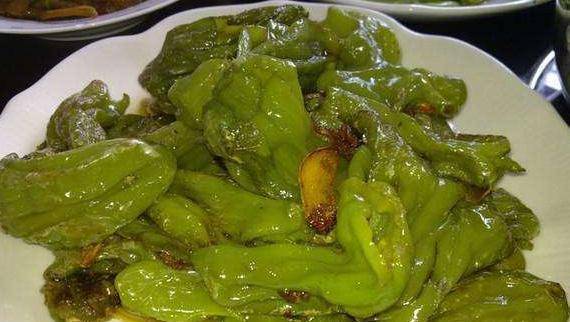 怎么炒青椒不会太辣 c73d58a62b854236b9db888398547160.jpeg