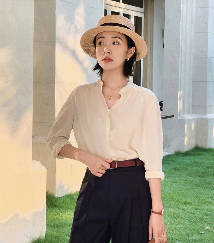 凹造型白衬衫一衣多穿 031fb7623aac4b7290a24c0bb382383b.jpeg