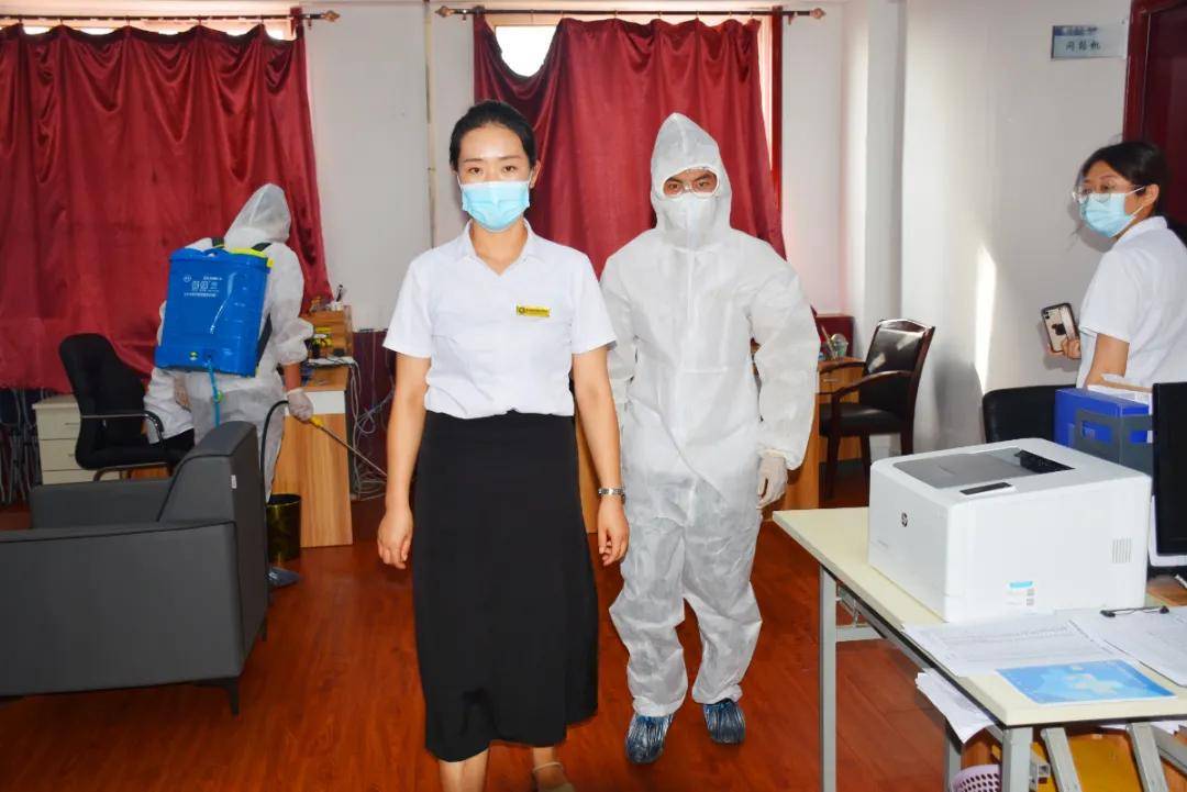 疫情|防疫不松懈，演练筑防线 | 直击西安轨道交通技师学院疫情防控演练现场